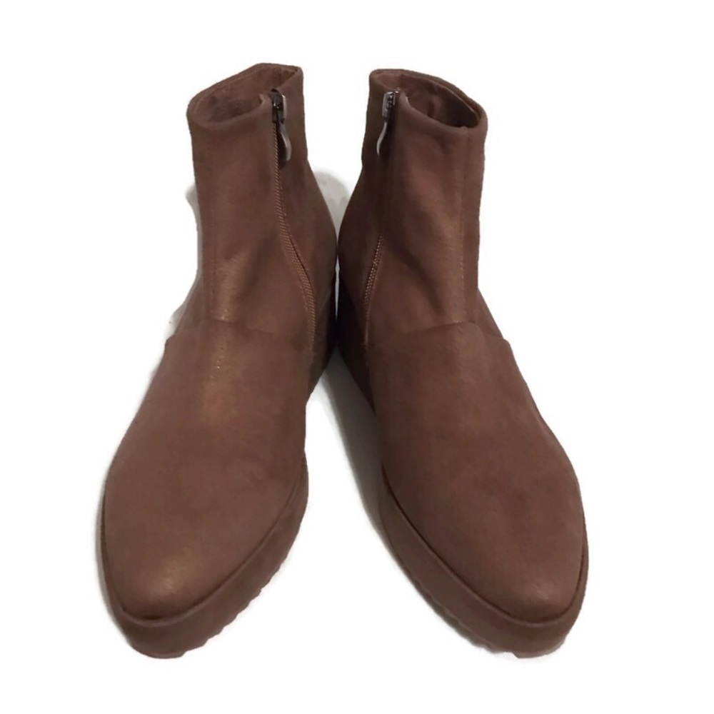 Antelope Suede Shimmer Boots NEW (fits 9 & 9.5B)